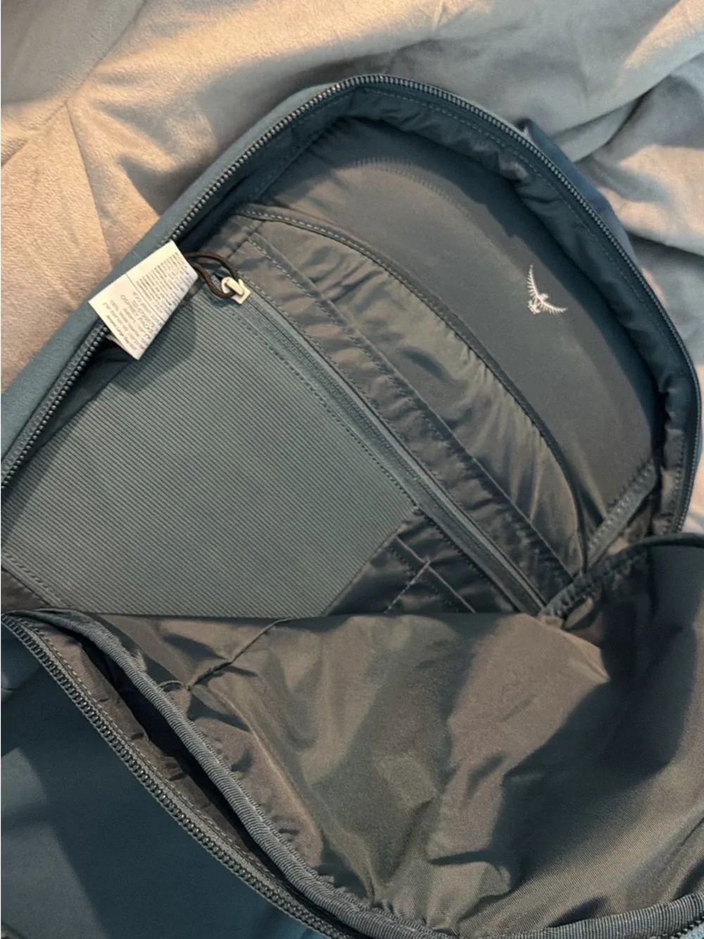 OSPREY Slate Blue Men's Casual Backpack